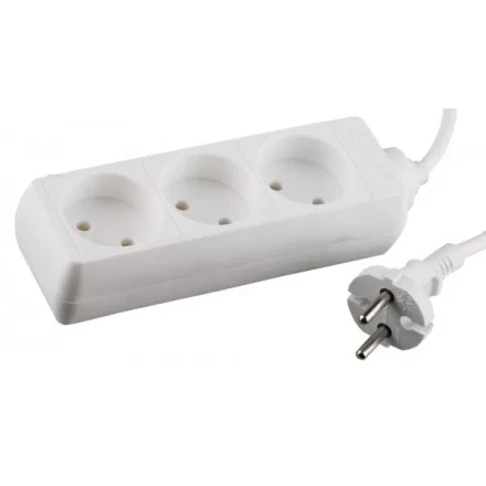 Удлинитель СВЕТОЗАР электрический: 3 гнезда, евророзетка, макс.мощность1500Вт, сеч. провода 0,75 кв.мм, 2м SV-55031-2 купить в Ханты-Мансийске