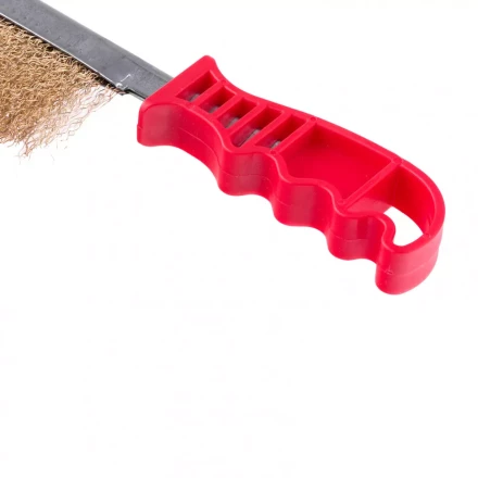 Щетка металлическая латунированная пластиковая ручка Matrix 74827 купить в Ханты-Мансийске