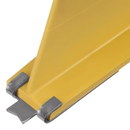 Упор противооткатный для грузового транспорта Stels 56778, ЖЕЛТЫЙ, 35 т, 473х200х205 мм купить в Ханты-Мансийске