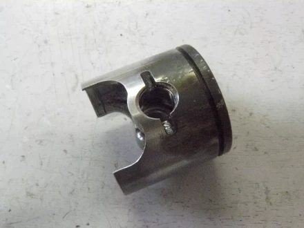 Поршень D40 H386 купить в Ханты-Мансийске