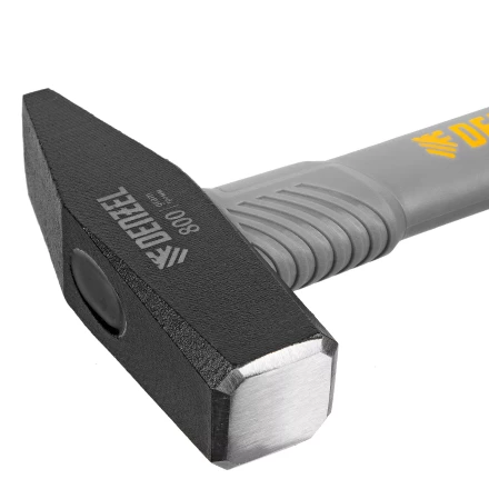 Молоток слесарный, 800 г Denzel 10488, кованый, фибергласовая рукоятка c TPR покрытием купить в Ханты-Мансийске