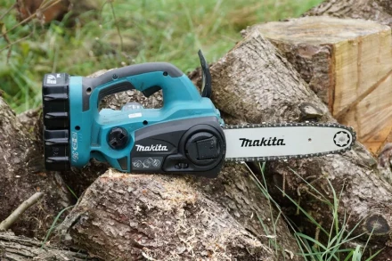 Аккумуляторная цепная пила Makita DUC302RF2 (2*3Ач, ЗУ) купить в Ханты-Мансийске