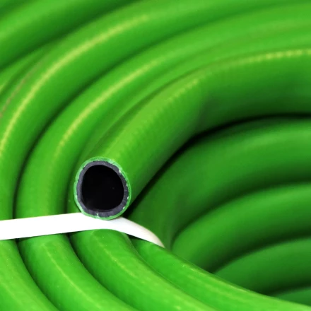 Шланг 1/2 х 20м ВЕДУГА Премиум зелёный 45965 купить в Ханты-Мансийске
