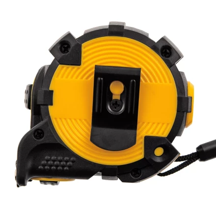 Рулетка Denzel 3м х 16мм, автоматич. фиксац., нейлон. покрытие, магнит. зацеп, двухстор. разметка, 31520 купить в Ханты-Мансийске