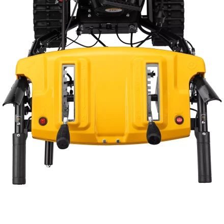 Бензиновая снегоуборочная машина Denzel SBM 610DT PRO, 212cc, гусеницы, эл.старт, блок. дифф. купить в Ханты-Мансийске