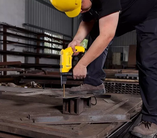 Дрель ударная Stanley SDH600 купить в Ханты-Мансийске