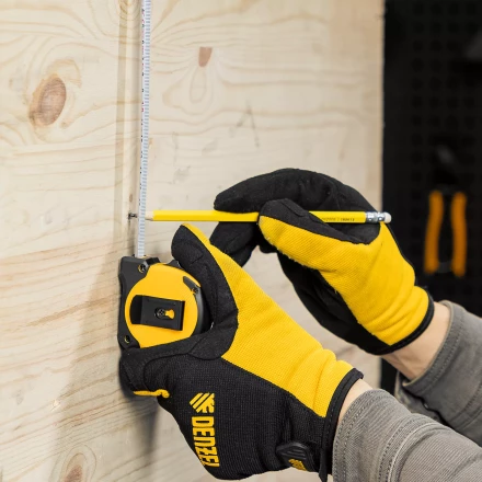 Рулетка Denzel 3м х 16мм, двухкомп. корпус, магнитный обрезиненный зацеп, 31530 купить в Ханты-Мансийске