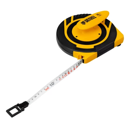 Рулетка геодезическая Denzel 30 м х 15 мм, закрытый корпус, фиберглассовая лента 31291 купить в Ханты-Мансийске