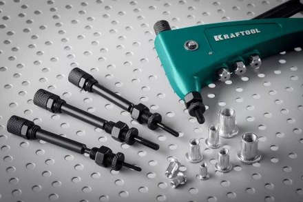 Резьбовая насадка для заклепочника KRAFTOOL 31180-M6 купить в Ханты-Мансийске