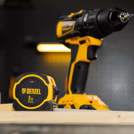 Рулетка Denzel 5м х 25мм, двухкомп. корпус, магнитный обрезиненный зацеп, 31532 купить в Ханты-Мансийске