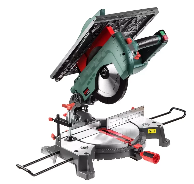 Пила торцовочная Hammer Flex STL1800/250C купить в Ханты-Мансийске