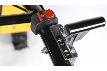 Мотоблок Champion BC8734 (7лс 3F/1R 81см 35см 3,6л 75кг, колеса 4/10&quot; шкив) купить в Ханты-Мансийске