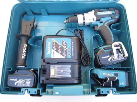 Дрель-шуруповерт аккумуляторная Makita DHP454RFE купить в Ханты-Мансийске