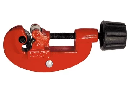 Труборез 3-28 мм MATRIX 78720 купить в Ханты-Мансийске