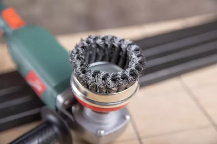 Кордщетка HAMMER чаша 75мм для УШМ витая сталь (207-110) купить в Ханты-Мансийске