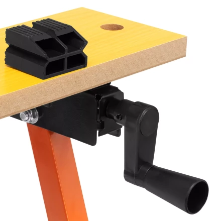 Верстак-тиски Sparta 257065, 605 х 635 х 750 мм, портативный купить в Ханты-Мансийске