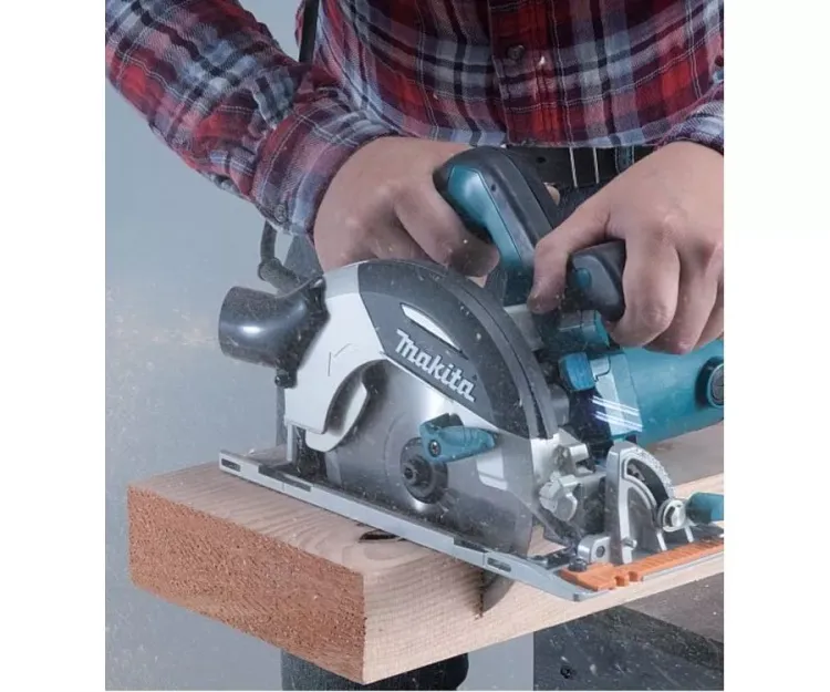 Пила дисковая Makita HS6100 купить в Ханты-Мансийске