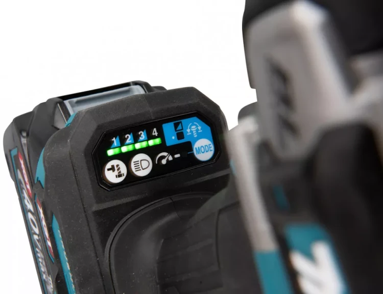 Аккумуляторный ударный гайковерт  XGT Makita TW007GD201 купить в Ханты-Мансийске