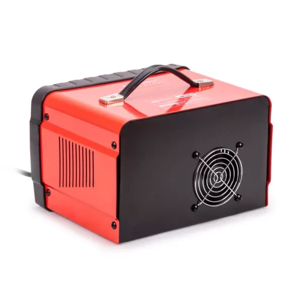 Инверторное пуско-зарядное устройство KVAZARRUS PowerBox 240i, таймер, пластиковый кейс купить в Ханты-Мансийске