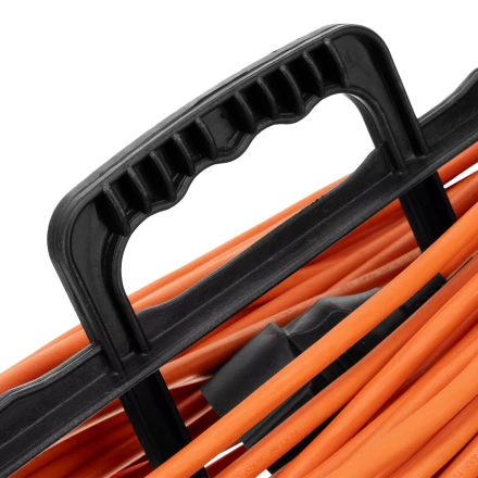 Удлинитель-шнур силовой Denzel Garden Series, б/з, ПВС, 20м, 1 розетка, 2 x 1 мм, 3 м 37402 купить в Ханты-Мансийске