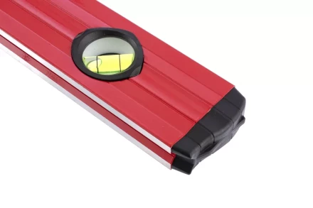 Уровень алюминиевый 1800 мм фрезерованный 3 глазка 2 эргономичные ручки MTX 332339 купить в Ханты-Мансийске