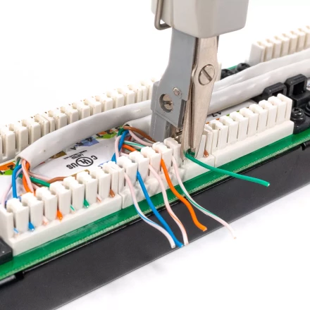 Инструмент КВТ PD-01 для заделки витой пары в кросс-панель (85736) купить в Ханты-Мансийске