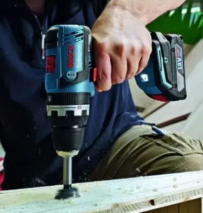 Дрель-шуруповерт аккумуляторная BOSCH GSB 18 V-EC ударная купить в Ханты-Мансийске