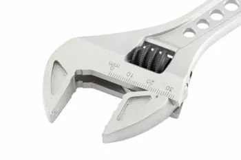 Ключ разводной, 200 мм,CrV, двухкомпонентная ручка  GROSS 15561 купить в Ханты-Мансийске