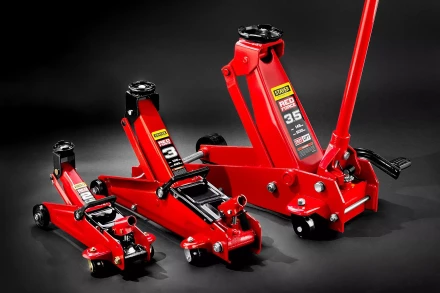 Домкрат гидравлический подкатной &quot;RED FORCE&quot;, для внедорожников, 3т, 155-545мм, STAYER 43157-3 43157-3 купить в Ханты-Мансийске