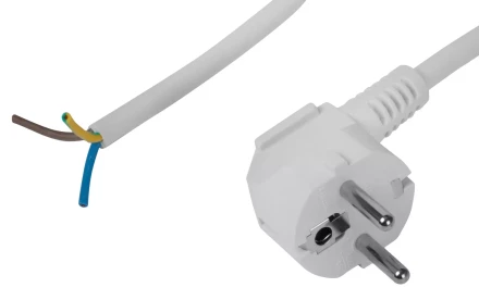 Шнур СВЕТОЗАР с вилкой соединительный для электроприборов, 3 м, 3600 Вт, 3*0.75кв.мм SV-55143-3 купить в Ханты-Мансийске