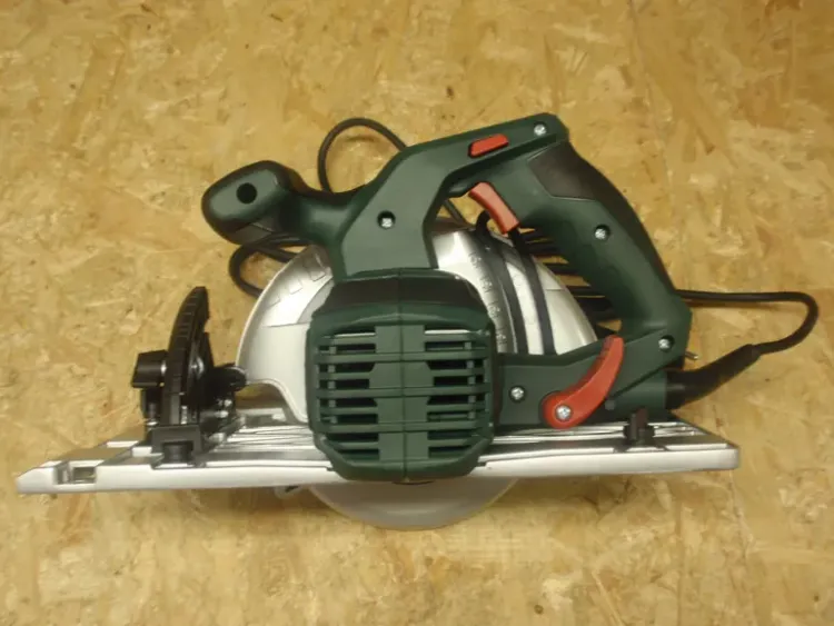 Пила циркулярная Metabo KS 55 FS купить в Ханты-Мансийске