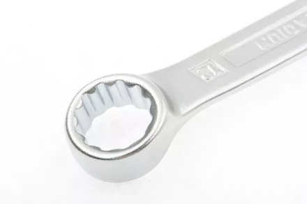 Ключ комбинированный 12 мм CrV холодный штамп GROSS 15131 купить в Ханты-Мансийске