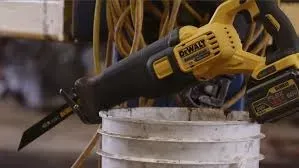 Пила сабельная DCS388N FLEXVOLT DeWalt аккумуляторная купить в Ханты-Мансийске