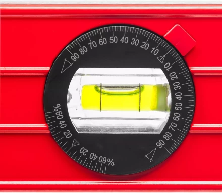 Уровень коробчатый усиленный MIRAX, фрезерованная поверхность, утолщенный профиль, 3 противоударных ампулы (1 поворотная на 360 град), с ручками, 60 см 34603-060 купить в Ханты-Мансийске