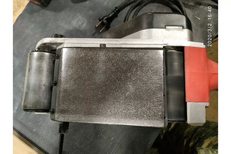 Ленточная шлифмашина Makita M9400 купить в Ханты-Мансийске