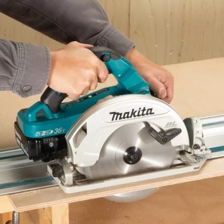 Пила дисковая аккумуляторная Makita DHS782ZJ 190мм 36V (без аккум. и з/у) купить в Ханты-Мансийске