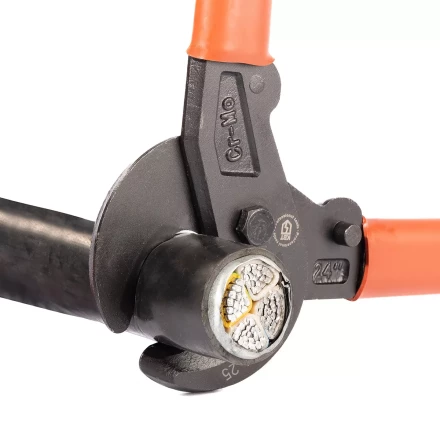 Ножницы диэлектрические КВТ НКи-35 для резки кабеля с ленточной броней до 35 мм (101967) купить в Ханты-Мансийске