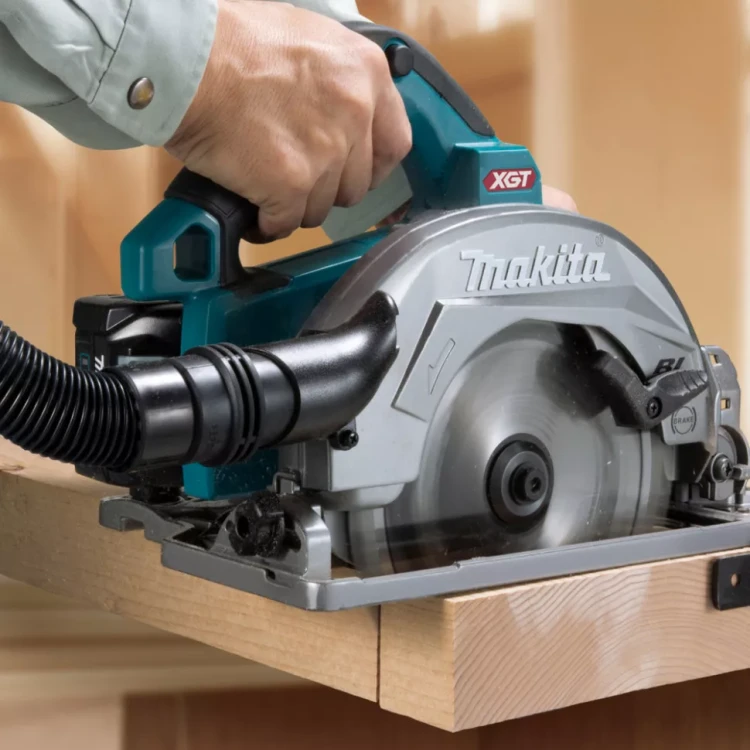 Аккумуляторная дисковая пила Makita XGT HS004GZ01 (без АКБ и ЗУ) купить в Ханты-Мансийске