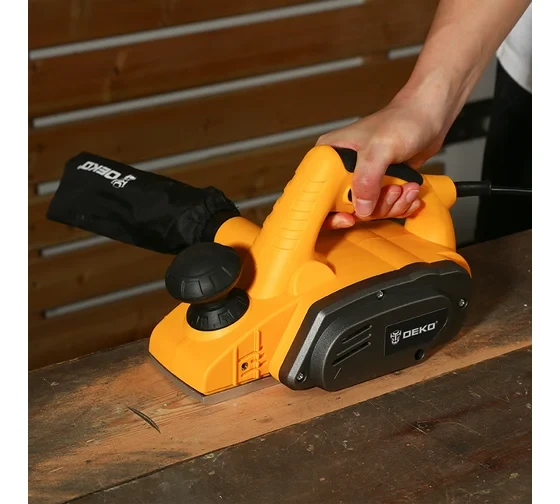 Рубанок DEKO DKEP1100W, 063-4197 купить в Ханты-Мансийске