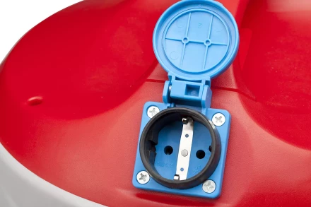 Пылесос ЗУБР сухая и влажная уборка, нержавеющая сталь, усиленное основание, розетка до 2000Вт, 30л, 1400Вт ЗППУ-1400-30 купить в Ханты-Мансийске