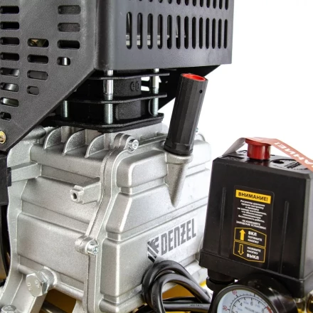 Компрессор воздушный, прямой привод DC1500/50, 1.5 кВт, 50 литров, 220 л/мин Denzel 58161 купить в Ханты-Мансийске