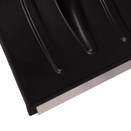 Лопата для уборки снега пластиковая, 380х385х1420 мм, оцинк. планка, деревянный черенок Россия 6157453 купить в Ханты-Мансийске