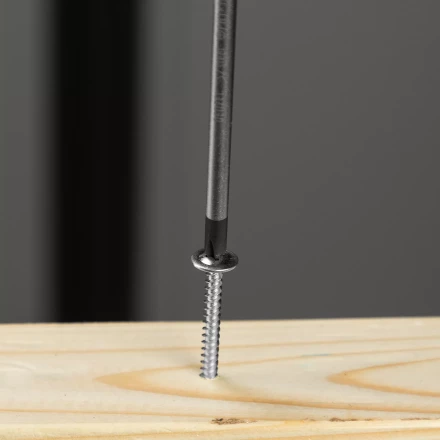 Отвертка, PH1х100 мм, S2, 3к рукоятка Denzel 121747 купить в Ханты-Мансийске