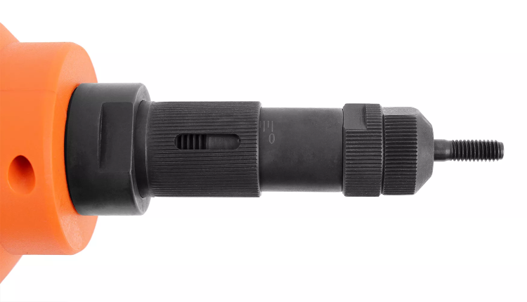 Аккумуляторный резьбовой заклепочник MESSER M2000 (М6) с двумя Li-Ion аккумуляторами купить в Ханты-Мансийске