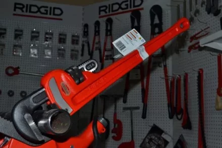 Прямой трубный ключ для тяжелых работ 24  31030 купить в Ханты-Мансийске