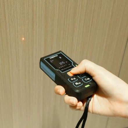 Дальномер лазерный DEKO GLE-40, 065-0240 купить в Ханты-Мансийске