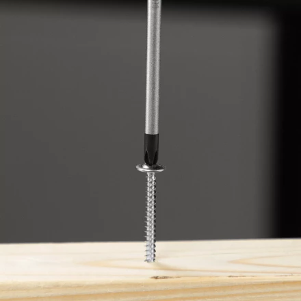 Отвертка, PH1х150 мм, S2, 3к рукоятка Denzel 121767 купить в Ханты-Мансийске