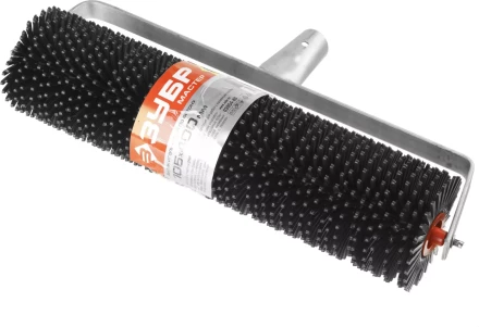 Валик игольчатый ЗУБР &quot;МАСТЕР&quot; по бетону на металлической рамке, под удлинитель, пластмассовые иглы 27мм, 105х400мм 03954-40 купить в Ханты-Мансийске