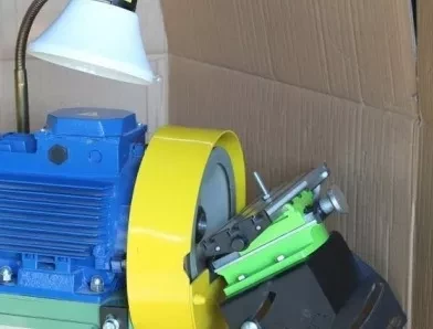 Настольный точильно-шлифовальный станок ТШ - 1М купить в Ханты-Мансийске