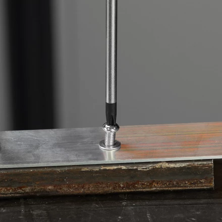 Отвертка, PH2х200 мм, S2, 3к рукоятка Denzel 121827 купить в Ханты-Мансийске